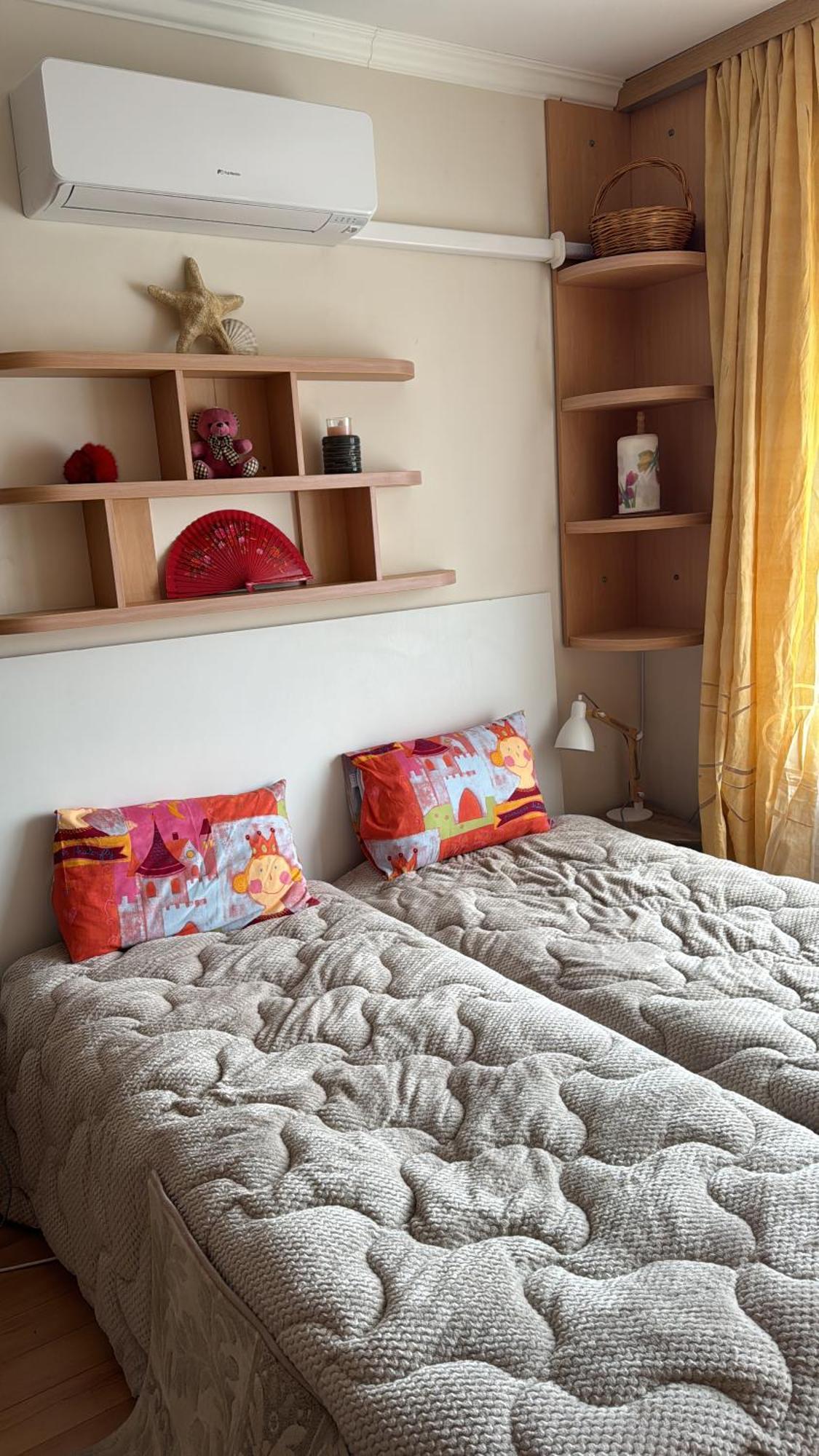 Downtown Central Apartment With Working Kitchen, City Views & Free Parking Казанлък Екстериор снимка